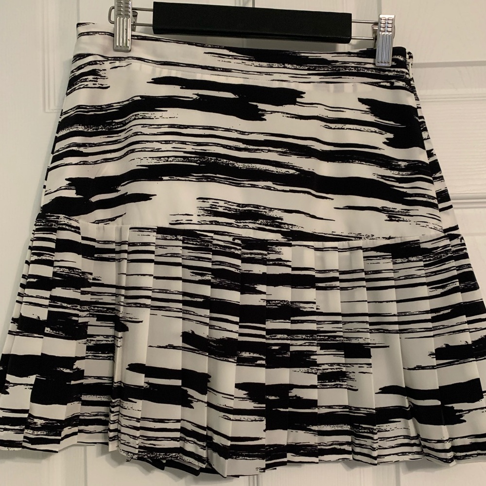 ⬇️ Price Drop- Banana Republic skirt